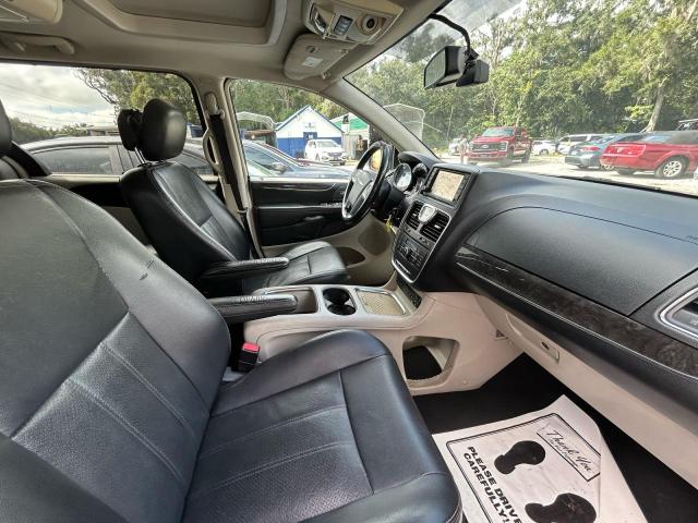 2C4RC1CG2CR413478 - 2012 CHRYSLER TOWN & COU TOURING L BLUE photo 5