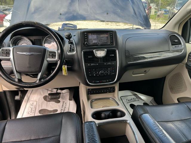 2C4RC1CG2CR413478 - 2012 CHRYSLER TOWN & COU TOURING L BLUE photo 9