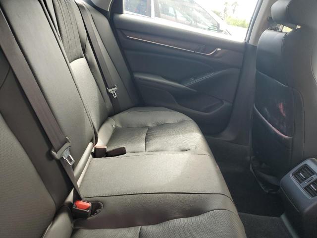 1HGCV2F9XKA034199 - 2019 HONDA ACCORD TOURING Սպիտակ լուսանկար 10