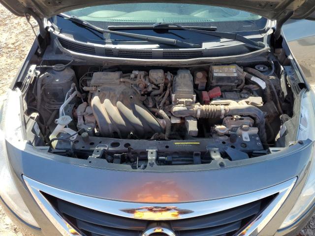 3N1CN7AP0GL819903 - 2016 NISSAN VERSA S ნაცრისფერი ფოტო 11