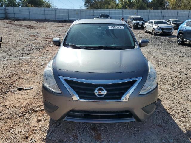 3N1CN7AP0GL819903 - 2016 NISSAN VERSA S ნაცრისფერი ფოტო 5