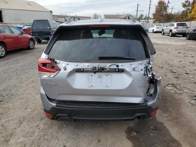 JF2SKAJC8LH585158 - 2020 SUBARU FORESTER PREMIUM SILVER photo 6