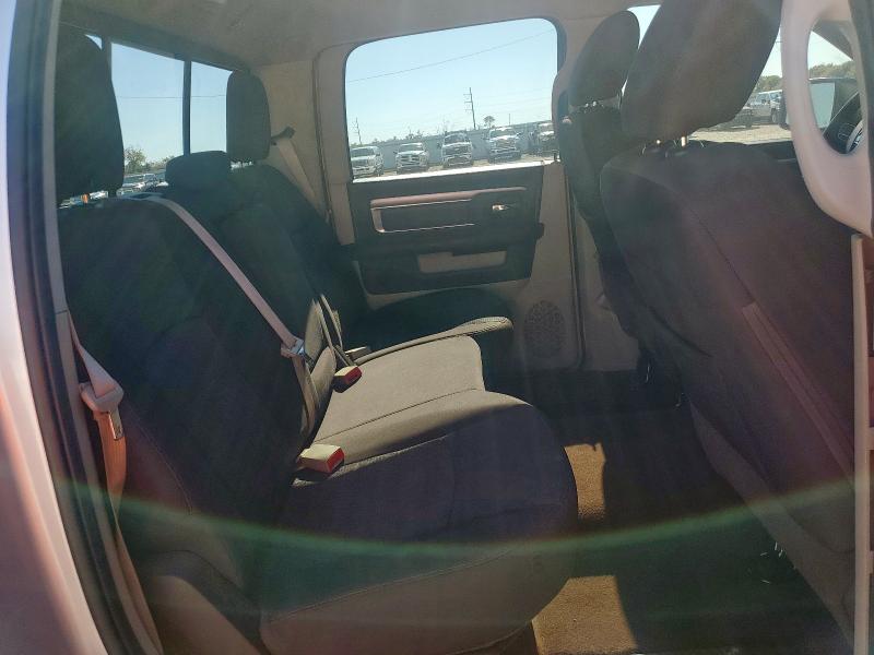 1C6RR7LT5GS395875 - 2016 RAM 1500 SLT SILVER photo 10