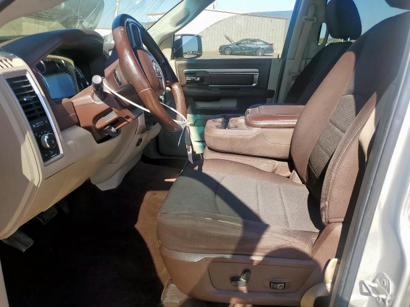 1C6RR7LT5GS395875 - 2016 RAM 1500 SLT SILVER photo 7