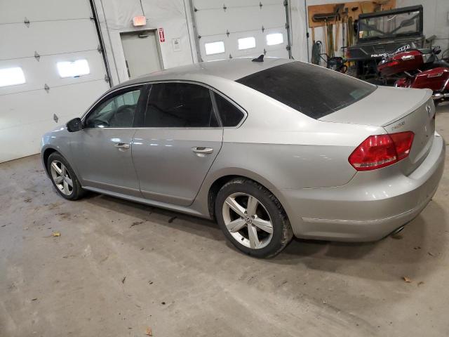 1VWCN7A39EC014000 - 2014 VOLKSWAGEN PASSAT SEL 银色 照片 2