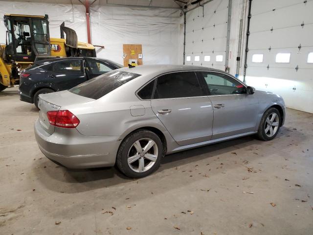 1VWCN7A39EC014000 - 2014 VOLKSWAGEN PASSAT SEL 银色 照片 3