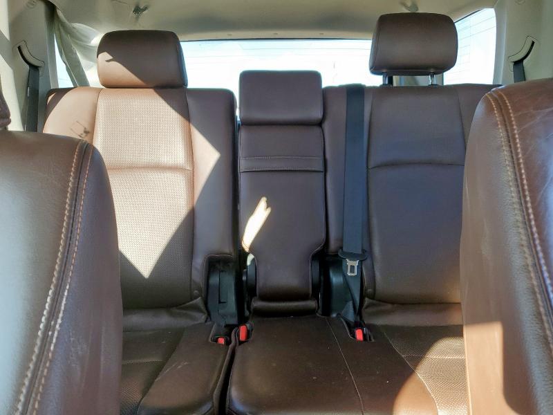 JTEBU5JR7K5635712 - 2019 TOYOTA 4RUNNER SR5/SR5 PREMIUM WHITE photo 10