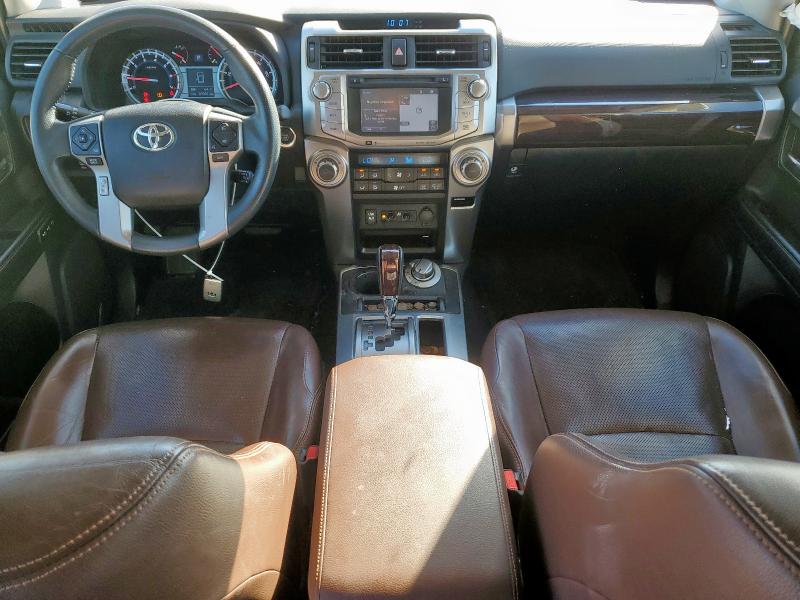 JTEBU5JR7K5635712 - 2019 TOYOTA 4RUNNER SR5/SR5 PREMIUM WHITE photo 8