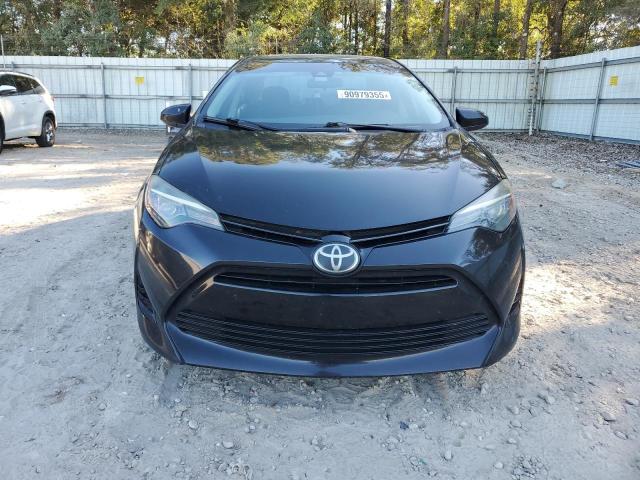 5YFBURHE9JP744351 - 2018 TOYOTA COROLLA L BLACK photo 5