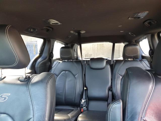 2C4RC1EG8JR252578 - 2018 CHRYSLER PACIFICA TOURING L PLUS BLACK photo 10