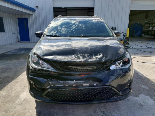 2C4RC1EG8JR252578 - 2018 CHRYSLER PACIFICA TOURING L PLUS BLACK photo 5
