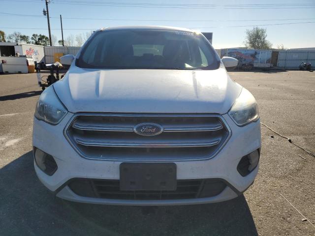 1FMCU9GD4HUC66748 - 2017 FORD ESCAPE SE 白色 照片 5