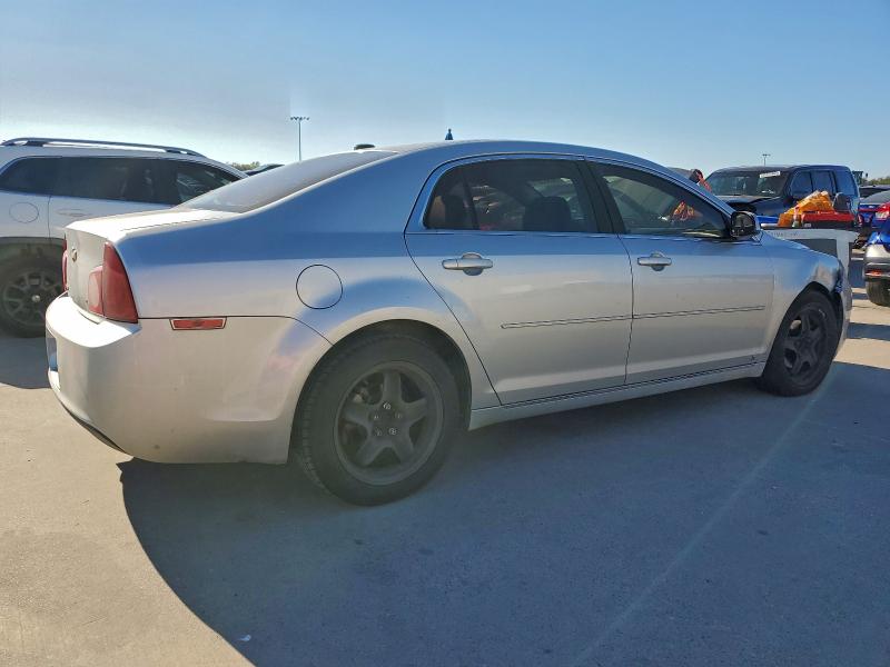 1G1ZH57B794213031 - 2009 CHEVROLET MALIBU 1LT SILVER photo 3