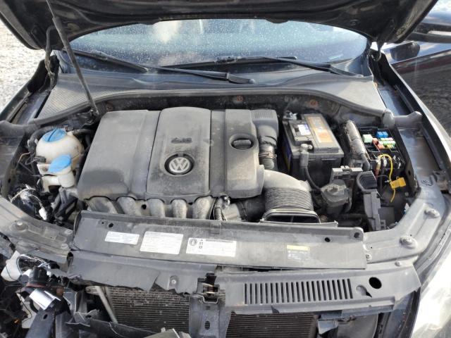 1VWBH7A36DC132734 - 2013 VOLKSWAGEN PASSAT SE BLACK photo 11