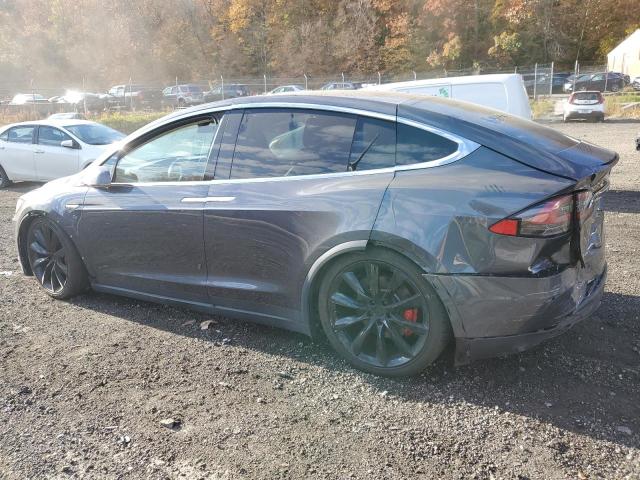 5YJXCBE44GFS00890 - 2016 TESLA MODEL X GRAY photo 2