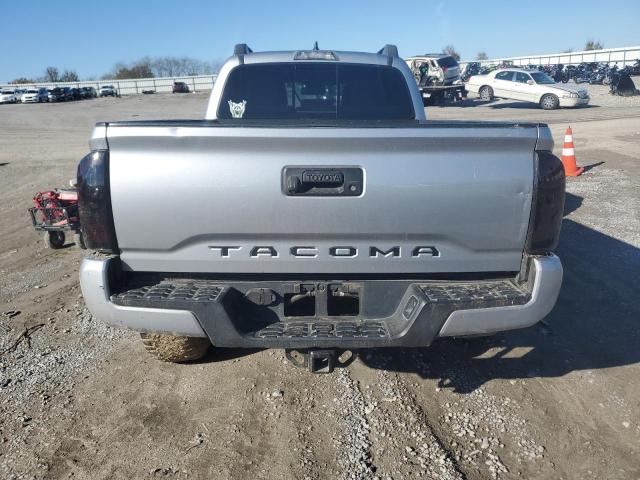 5TFDZ5BN7HX020343 - 2017 TOYOTA TACOMA DOUBLE CAB SILVER photo 6