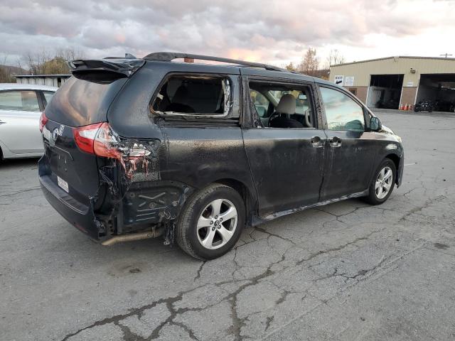 5TDKZ3DCXJS961420 - 2018 TOYOTA SIENNA LE BLUE photo 3