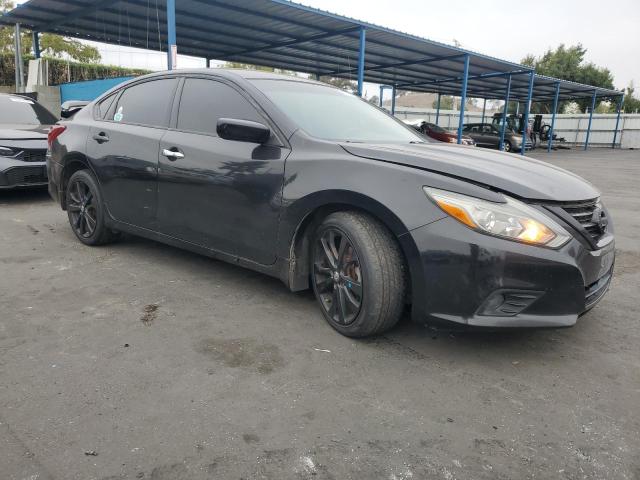 1N4AL3AP3JC204712 - 2018 NISSAN ALTIMA 2.5 أسود صورة 4