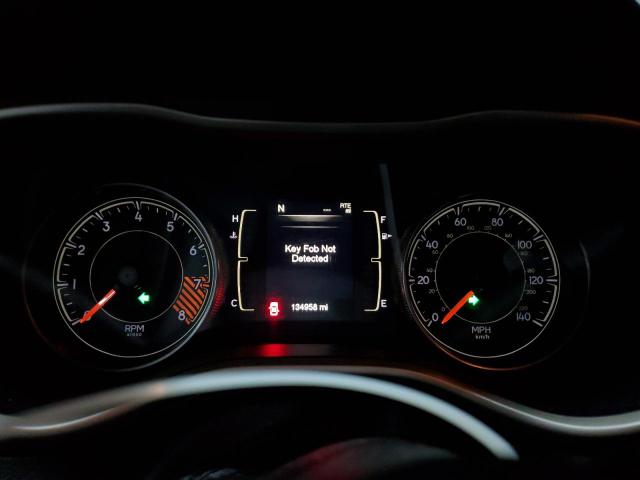 1C4PJMCS7FW501800 - 2015 JEEP CHEROKEE LATITUDE 黑色 照片 9