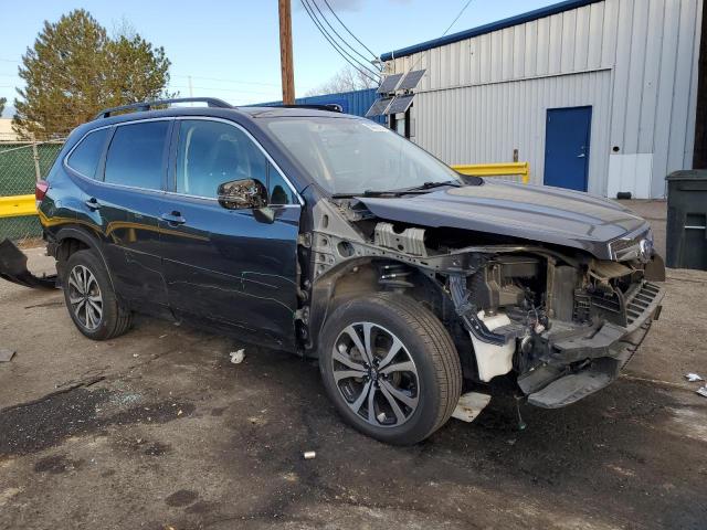 JF2SKASC5KH405325 - 2019 SUBARU FORESTER LIMITED رمادي صورة 4