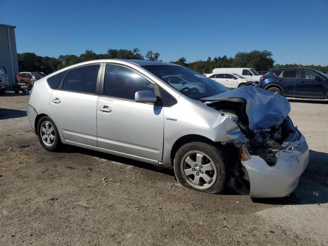 JTDKB20UX77577315 - 2007 TOYOTA PRIUS فضي صورة 4