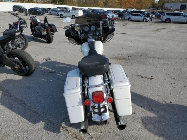 1HD1FC4147Y714022 - 2007 HARLEY-DAVIDSON FLHTCUI Biały zdjęcie 4