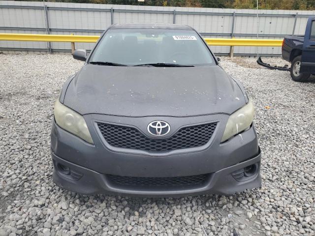 4T1BF3EK8BU197560 - 2011 TOYOTA CAMRY BASE GRAY photo 5