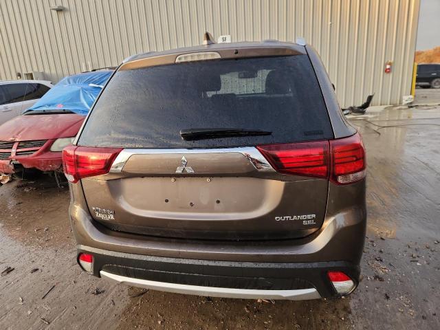 JA4AZ3A31HZ012907 - 2017 MITSUBISHI OUTLANDER SE BROWN photo 6
