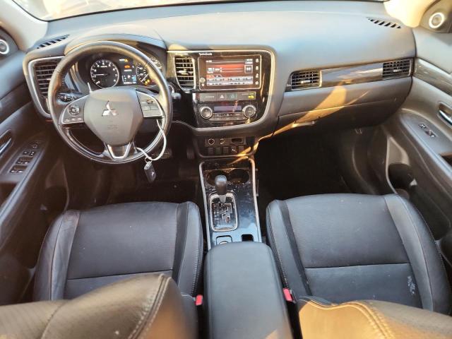 JA4AZ3A31HZ012907 - 2017 MITSUBISHI OUTLANDER SE BROWN photo 8