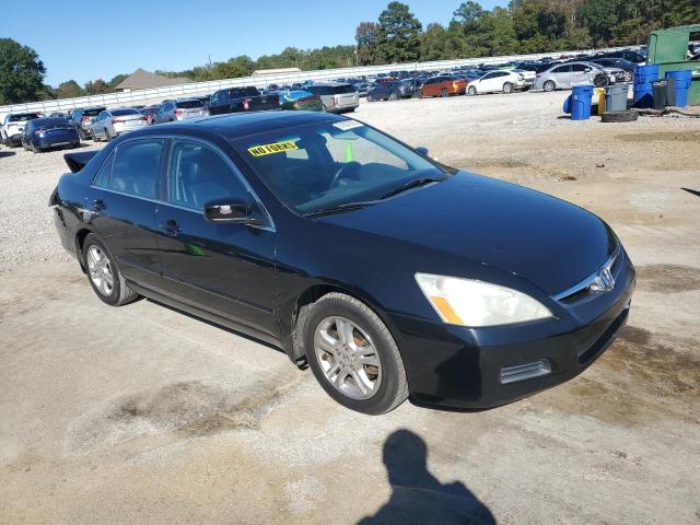 1HGCM56807A060975 - 2007 HONDA ACCORD EX BLACK photo 4