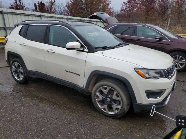 3C4NJDCB9JT246184 - 2018 JEEP COMPASS LIMITED WHITE photo 4