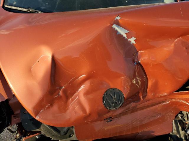 3VWRW3AG8AM030880 - 2010 VOLKSWAGEN NEW BEETLE ნარინჯისფერი ფოტო 11