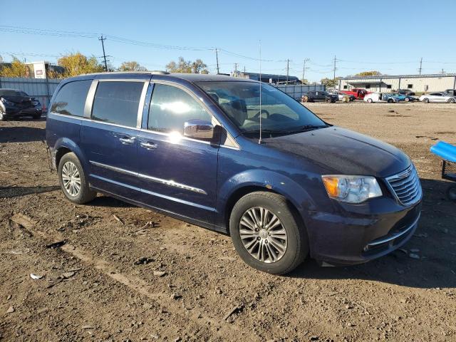 2C4RC1CGXDR614546 - 2013 CHRYSLER TOWN & COU TOURING L BLUE photo 4