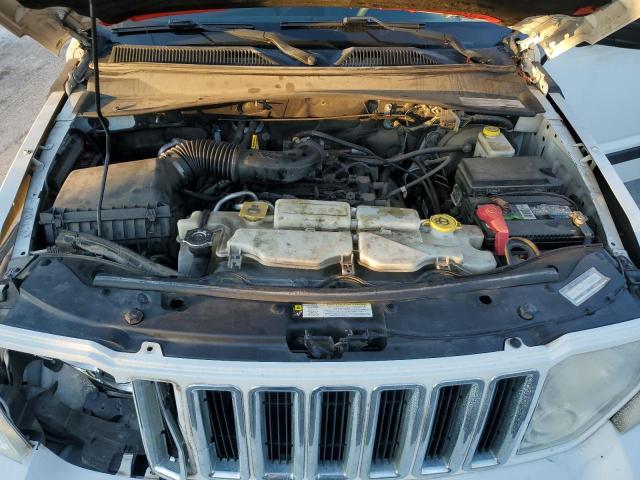 1C4PJMAK0CW209081 - 2012 JEEP LIBERTY SPORT WHITE photo 12