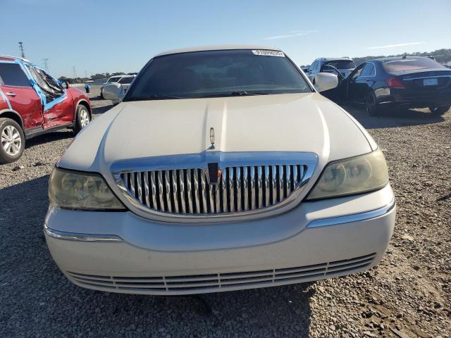 1LNHM81W25Y603481 - 2005 LINCOLN TOWN CAR SIGNATURE GRAY photo 5