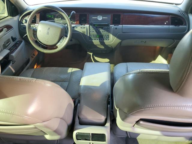 1LNHM81W25Y603481 - 2005 LINCOLN TOWN CAR SIGNATURE GRAY photo 8