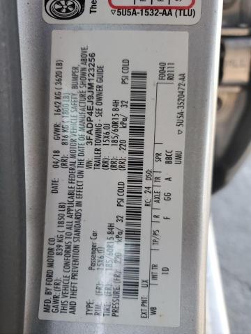 3FADP4EJ9JM123256 - 2018 FORD FIESTA SE 银色 照片 12