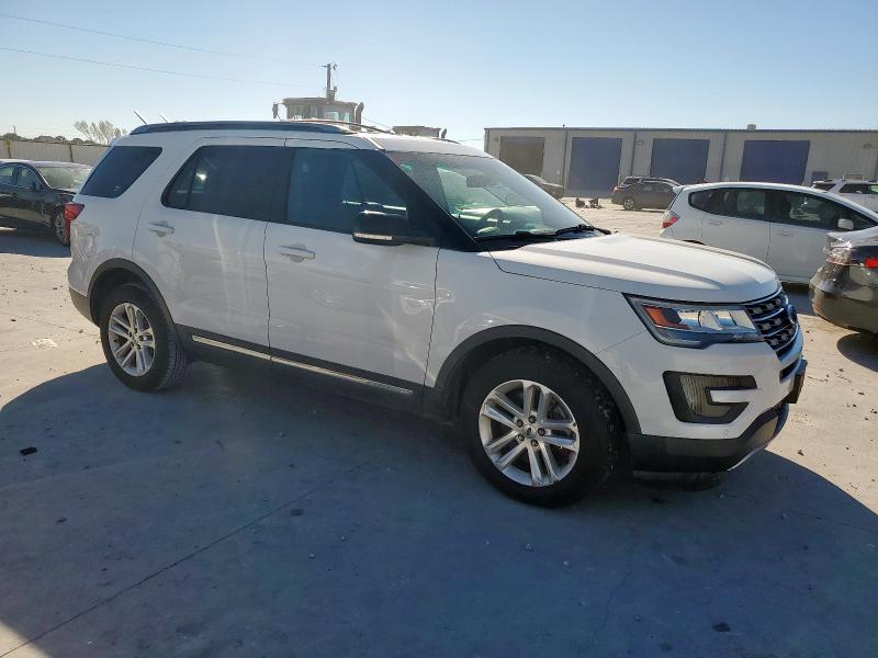 1FM5K7D81GGA76283 - 2016 FORD EXPLORER XLT WHITE photo 4