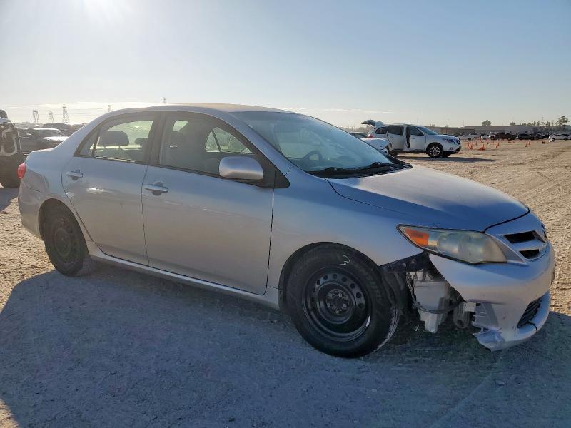 JTDBU4EE0B9168390 - 2011 TOYOTA COROLLA BASE Gümüş foto 4
