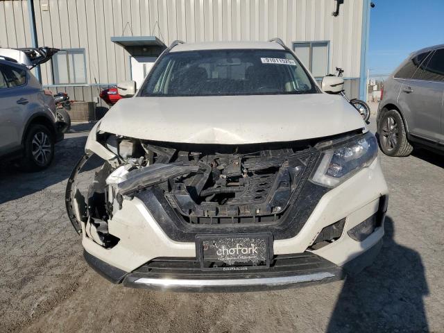 JN8AT2MV3JW353655 - 2018 NISSAN ROGUE S 白色 照片 5