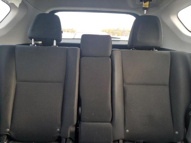 2T3BFREV8GW414522 - 2016 TOYOTA RAV4 LE WHITE photo 10