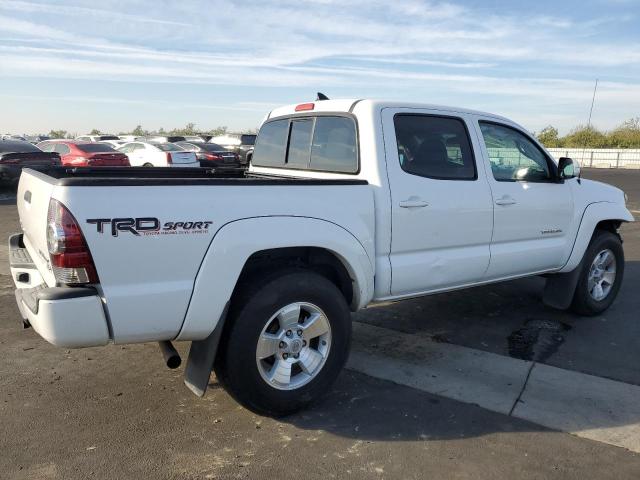3TMJU4GN7FM193559 - 2015 TOYOTA TACOMA DOUBLE CAB PRERUNNER WHITE photo 3