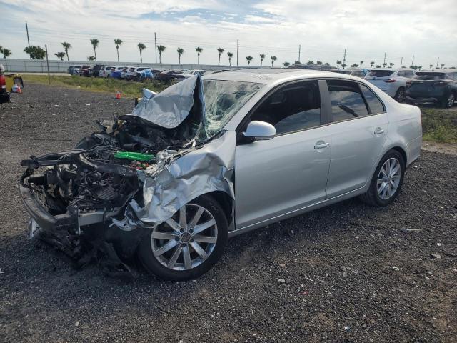 2010 VOLKSWAGEN JETTA WOLFSBURG, 