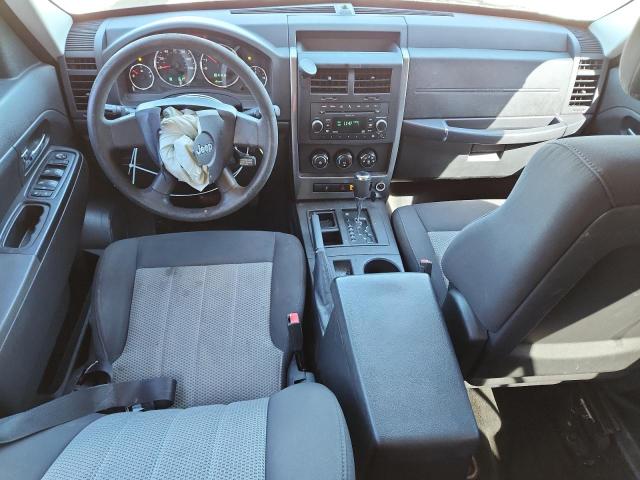 1J4PP2GK0AW171580 - 2010 JEEP LIBERTY SPORT WHITE photo 8