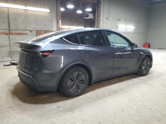 7SAYGDEE4TA389175 - 2026 TESLA MODEL Y GRAY photo 3