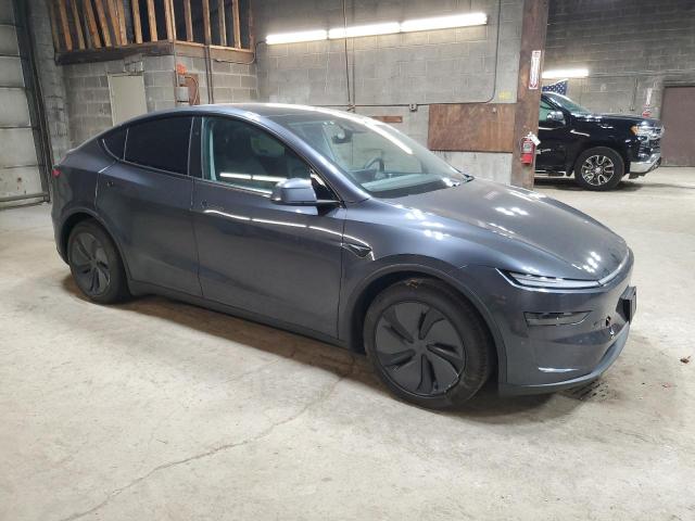 7SAYGDEE4TA389175 - 2026 TESLA MODEL Y GRAY photo 4