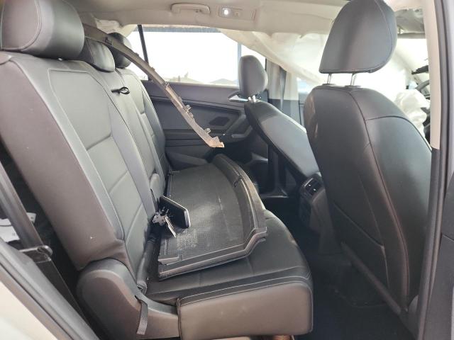 3VV2B7AX5JM209791 - 2018 VOLKSWAGEN TIGUAN SE 白色 照片 11