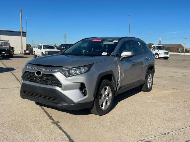 2T3P1RFV5LC097927 - 2020 TOYOTA RAV4 XLE SILVER photo 2