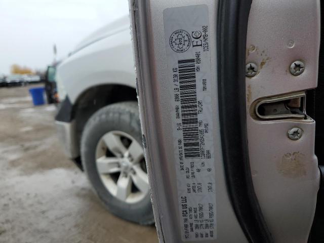 1C6RR7FT2HS541095 - 2017 RAM 1500 ST SILVER photo 12