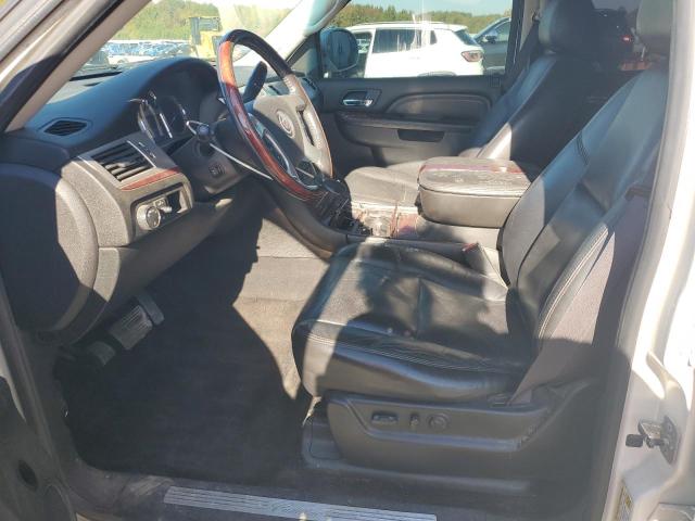 1GYUCHEF0AR244369 - 2010 CADILLAC ESCALADE ESV LUXURY Biały zdjęcie 7